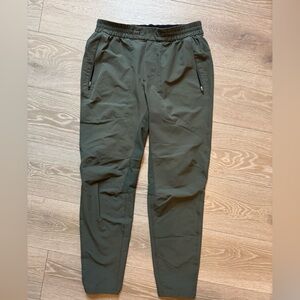 License To Train Joggerss